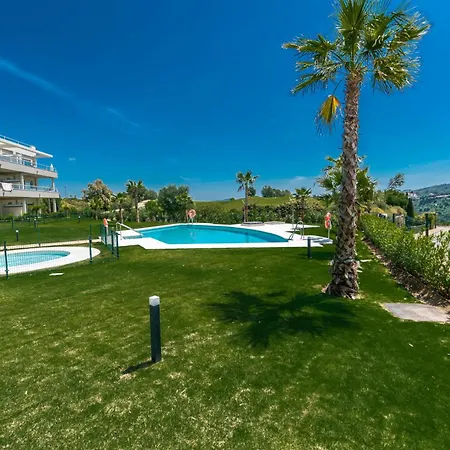 Luxury La Cala Golf Haven With Terrace & Pool Apartment